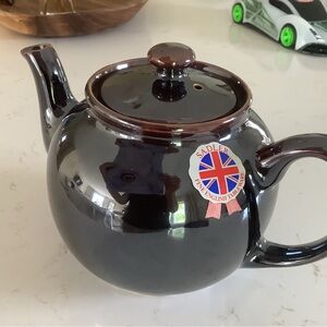 Brand New Brown Betty